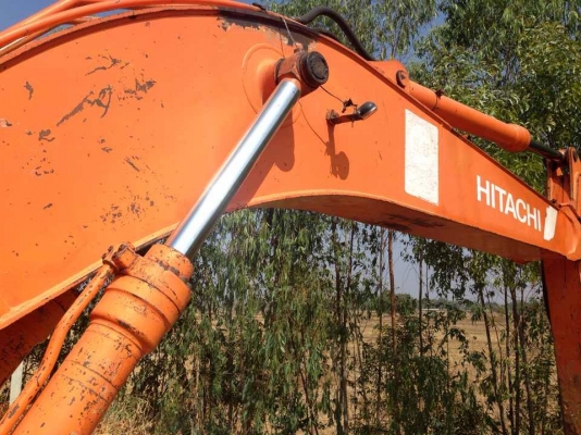 **800,000 บ.ต่อรอง**ขาย แบคโฮ HITACHI EX 200-3 เครื่องเดิมปั๊มเดิม ไฟฟ้าหน้าจอครบ แอร์เย็น บูมอาร์มไม่ปะไม่ดาม ช่วงล่างเต็มดี แน่น ทำงานไม่โหลด พร้อมใช้งาน สีสันดี สวย เอกสารเล่มทะเบียนครบ จัดแน็นท์ได้ ราคาต่อรองได้เด้อ พี่น้องครับ **800,000 บ.ต่อรอง**ขาย แบคโฮ HITACHI EX 200-3 เครื่องเดิมปั๊มเดิม ไฟฟ้าหน้าจอครบ แอร์เย็น บูมอาร์มไม่ปะไม่ดาม ช่วงล่างเต็มดี แน่น ทำงานไม่โหลด พร้อมใช้งาน สีสันดี สวย เอกสารเล่มทะเบียนครบ จัดแน็นท์ได้ ราคาต่อรองได้เด้อ พี่น้องครับ