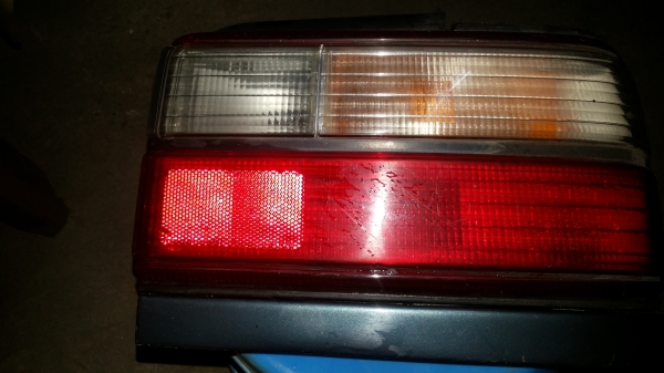 ไฟท้ายโตโยต้า3ห่วงของแท้ข้างขวา ไฟท้ายโตโยต้า3ห่วงของแท้ข้างขวา