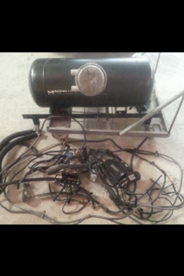 ขายชุดแก็สหัวฉีดbsm4สูบ หม้อต้มโตมาเตโต้ ถังมันติ48 อุปกรณ์ครบติดตั้ง พร้อมใช้ ราคา7900บาท โทร0924462525โส กทม