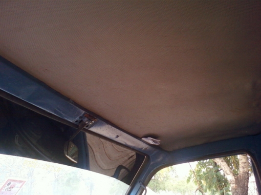 ขาย ISUZU KS  เครื่องยนต์ 4BD1  เกียร์ 115  ทะเบียน 57  พรบ.ไม่ขาด  รถสภาพดีมากๆ เครื่องยนต์แน่นๆ รถเก็บสีใหม่ทั้งคันกระบะทำใหม่ไม้ใหม่ทุกตัว  ยาง 825 เอกสารพร้อมโอน