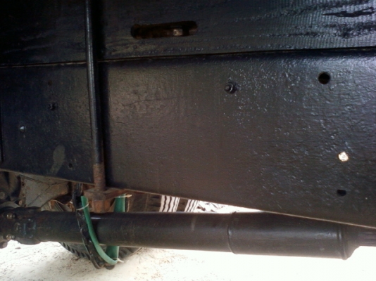 ขาย ISUZU KS  เครื่องยนต์ 4BD1  เกียร์ 115  ทะเบียน 57  พรบ.ไม่ขาด  รถสภาพดีมากๆ เครื่องยนต์แน่นๆ รถเก็บสีใหม่ทั้งคันกระบะทำใหม่ไม้ใหม่ทุกตัว  ยาง 825 เอกสารพร้อมโอน