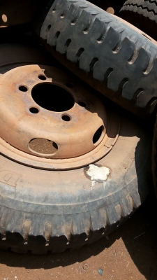 **18,000 บ.ต่อรอง**ขายยางพร้อมกระทะ สภาพสวยๆ 6เส้น ยาง8.25ขอบ20 น็อต6รู ยางสวย กระทะดีไม่มีแตก พร้อมใช้งาน ราคาต่อรองได้นิดหน่อยเด้อ พี่น้องครับ