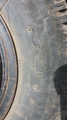 **18,000 บ.ต่อรอง**ขายยางพร้อมกระทะ สภาพสวยๆ 6เส้น ยาง8.25ขอบ20 น็อต6รู ยางสวย กระทะดีไม่มีแตก พร้อมใช้งาน ราคาต่อรองได้นิดหน่อยเด้อ พี่น้องครับ