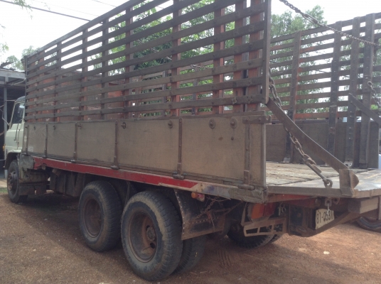 ขาย 10 ล้อ 2 เพลา FM187 รถห้างมือเดียว คัสซีสวยเดิมตลอดเส้น เครื่อง HO7C 180 HP สโลว์เดิม เบรคลมดัน พาวเวอร์ ภายในเก๋งสวย ทะเบียนพร้อมโอน