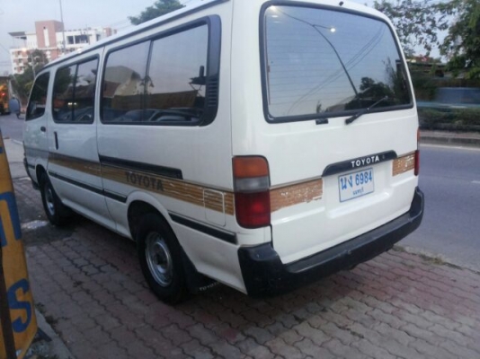 รถตู้ ดีเดิมๆ มือเดียว สุดคุ้ม TOYOTA HIACE