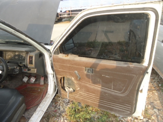 นิสัน Nissan 45,000 บ. นิสัน Nissan 45,000 บ.