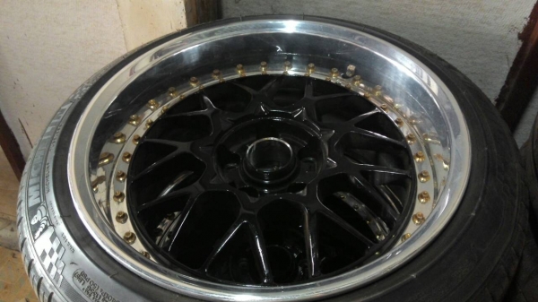 ขายแม็กลึกๆ ขอบ 17