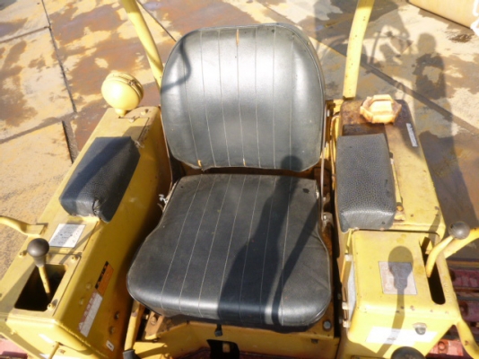 ขายด่วน KOMATSU D20PL-5  นำเข้าจากญี่ปุ่นยังไม่เคยใช้งานในไทย สภาพสวย