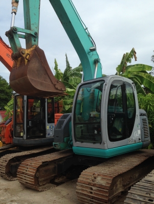 ขายด่วน KOBELCO sk135 YY00  นำเข้าจากญี่ปุ่น เดินทางมาถึงไทยแล้ว  สภาพสวยมาก