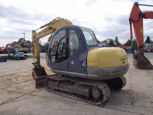 ขายด่วน Kobelco SK60-3  มาร์คไฟซุปเปอร์ มีใบดัน มีลายหัวเจาะนำเข้าจากญี่ปุ่น สวย ไฟฟ้าน้อย เครื่องปั้มดี