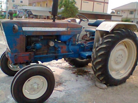 ขายยย รถไถFord รุ่น5000  -340,000บาท