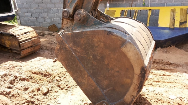 ***ขายแล้วครับขอบคุณ Truck2hand ขายแบคโฮ KOMATSU PC120-3 Sr.21893 เครื่องเดิมปั้มเดิม แน่นดีแรงดี ไม่เยิ้ม บูมอาร์มดีไม่มีปะไม่มีร้าว บุ้งกี๋ดีไม่ผุ เอวแน่นดีไม่มีแตก ช่วงล่าง โซ่ ใบแทร็ก โรลเลอร์ สภาพดี 70-80\% เฟรมดีไม่ผุ บอดี้สวยสีสันดี รถทำงานอยู่ปกติ ***ขายแล้วครับขอบคุณ Truck2hand ขายแบคโฮ KOMATSU PC120-3 Sr.21893 เครื่องเดิมปั้มเดิม แน่นดีแรงดี ไม่เยิ้ม บูมอาร์มดีไม่มีปะไม่มีร้าว บุ้งกี๋ดีไม่ผุ เอวแน่นดีไม่มีแตก ช่วงล่าง โซ่ ใบแทร็ก โรลเลอร์ สภาพดี 70-80\% เฟรมดีไม่ผุ บอดี้สวยสีสันดี รถทำงานอยู่ปกติ