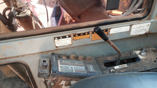 ***ขายแล้วครับขอบคุณ Truck2hand ขายแบคโฮ KOMATSU PC120-3 Sr.21893 เครื่องเดิมปั้มเดิม แน่นดีแรงดี ไม่เยิ้ม บูมอาร์มดีไม่มีปะไม่มีร้าว บุ้งกี๋ดีไม่ผุ เอวแน่นดีไม่มีแตก ช่วงล่าง โซ่ ใบแทร็ก โรลเลอร์ สภาพดี 70-80\% เฟรมดีไม่ผุ บอดี้สวยสีสันดี รถทำงานอยู่ปกติ ***ขายแล้วครับขอบคุณ Truck2hand ขายแบคโฮ KOMATSU PC120-3 Sr.21893 เครื่องเดิมปั้มเดิม แน่นดีแรงดี ไม่เยิ้ม บูมอาร์มดีไม่มีปะไม่มีร้าว บุ้งกี๋ดีไม่ผุ เอวแน่นดีไม่มีแตก ช่วงล่าง โซ่ ใบแทร็ก โรลเลอร์ สภาพดี 70-80\% เฟรมดีไม่ผุ บอดี้สวยสีสันดี รถทำงานอยู่ปกติ