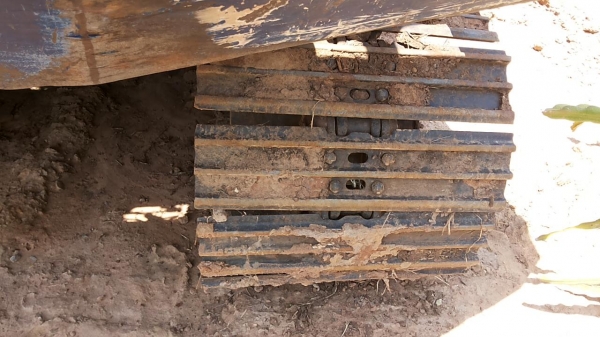 ***ขายแล้วครับขอบคุณ Truck2hand ขายแบคโฮ KOMATSU PC120-3 Sr.21893 เครื่องเดิมปั้มเดิม แน่นดีแรงดี ไม่เยิ้ม บูมอาร์มดีไม่มีปะไม่มีร้าว บุ้งกี๋ดีไม่ผุ เอวแน่นดีไม่มีแตก ช่วงล่าง โซ่ ใบแทร็ก โรลเลอร์ สภาพดี 70-80\% เฟรมดีไม่ผุ บอดี้สวยสีสันดี รถทำงานอยู่ปกติ ***ขายแล้วครับขอบคุณ Truck2hand ขายแบคโฮ KOMATSU PC120-3 Sr.21893 เครื่องเดิมปั้มเดิม แน่นดีแรงดี ไม่เยิ้ม บูมอาร์มดีไม่มีปะไม่มีร้าว บุ้งกี๋ดีไม่ผุ เอวแน่นดีไม่มีแตก ช่วงล่าง โซ่ ใบแทร็ก โรลเลอร์ สภาพดี 70-80\% เฟรมดีไม่ผุ บอดี้สวยสีสันดี รถทำงานอยู่ปกติ