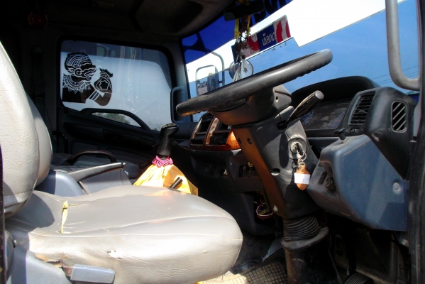 ขายด่วนรถสิบล้อHINOMAGAเครือง260แรงม้าปี48มีละบบลาก