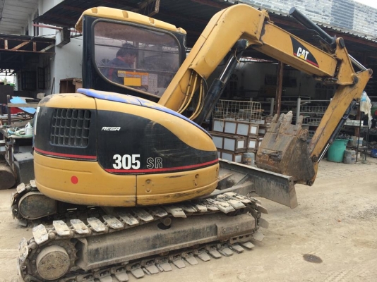 แค๊ต 305 รถสวย  ไม่มีทะเบียน