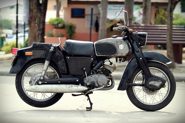 ขายyamaguchi รถเดิม น่าเก็บหายากมากๆครับ มีน้อยมากในไทย เครื่องดีครับ ขายถูกๆ