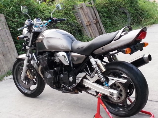 วุฒินนบุรี// อินนาซูม่า 400cc. ปี2000สภาพสวยกริ๊บเครื่องสดๆสีใหม่ๆอินวอย-สรรพสารมิตร(รับเทริน)