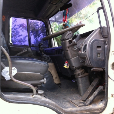 ขายด่วนรถหัวลากสิบล้อ,พร้อมหางพ่วงนํามัน 3 คาน,37,000lites,,FM2K สวยๆ