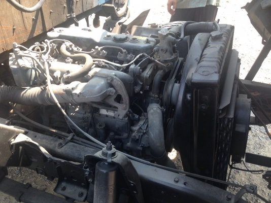 ขายรถ6ล้อNPR115พร้อมหลังคารับเด็กนักเรียนยาว5เมตร ขายรถ6ล้อNPR115พร้อมหลังคารับเด็กนักเรียนยาว5เมตร