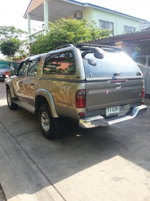 TOP.4x4 โฟวิน .HILUX TIGER D4D 2.5G. 4ประตู .รถมือเดียวออกห้าง ..