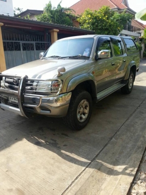 TOP.4x4 โฟวิน .HILUX TIGER D4D 2.5G. 4ประตู .รถมือเดียวออกห้าง ..