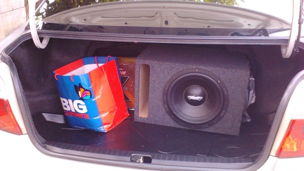 ขายด่วน " Toyota Vios เกียร์ auto เจ้าของขายเอง  เดิมๆ แม็กยางใหม่เอี่ยม