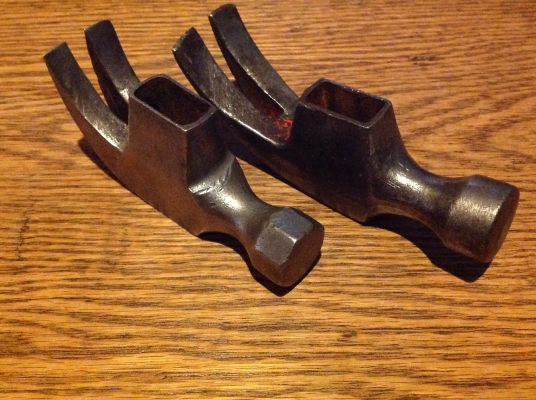 ขายหัวค้อนเมกา  แพคคู่ 1,000 บาท สามารถขายแยกได้เต้าละ 600 บาท