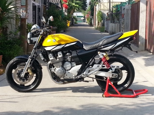วุฒินนบุรี// XJR400cc. ปี2000 สภาพนางฟ้ารถสวยกริ๊บพร้อมใช้เครื่องดีเสียสรรพสารมิตรแล้ว