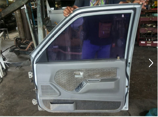 ประตูอีซูซุ ทีเอฟอาร์ ไฟฟ้า แผงข้างกำมะหยี่ อุปกรณ์ครบๆ คู่ละ6000 บานละ3500 ครับ ประตูอีซูซุ ทีเอฟอาร์ ไฟฟ้า แผงข้างกำมะหยี่ อุปกรณ์ครบๆ คู่ละ6000 บานละ3500 ครับ