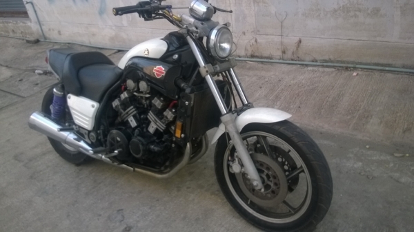 ขาย ยามาฮ่า วีแม็กซ์ 1200