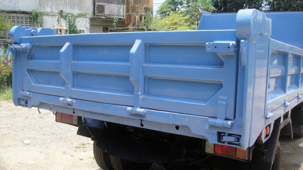 ISUZU NPR ดั๊มดิน5คิว เครื่อง110แรง สวยพรัอมใช้