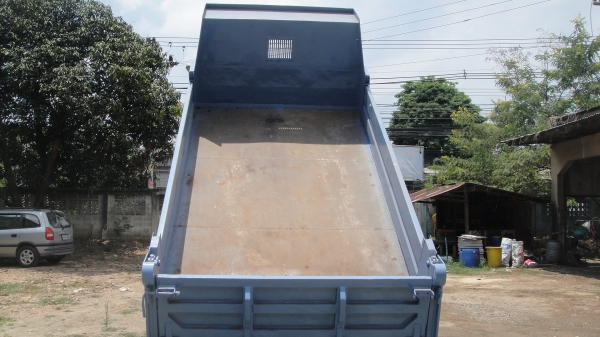 ISUZU NPR ดั๊มดิน5คิว เครื่อง110แรง สวยพรัอมใช้