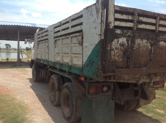 ขายรถสิบล้อSUMO226ดั้ม2เพลาครัชชีสวยทะเบียนพร้อม