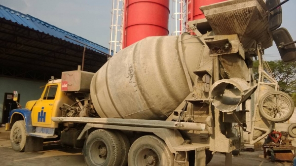 ขายรถโม่ผสมปูน ขายรถโม่ผสมปูน