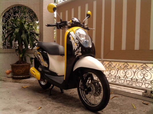 ขออนุญาติขาย HONDA Scoopy-i 110 cc. วิ่งแค่ 8,xxx กิโล