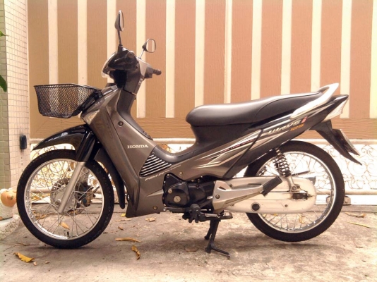 ขออนุญาติขาย HONDA WAVE 125i U-Box ภาษีปีหน้า58 โอนให้ฟรีครับ