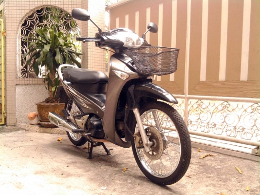 ขออนุญาติขาย HONDA WAVE 125i U-Box ภาษีปีหน้า58 โอนให้ฟรีครับ