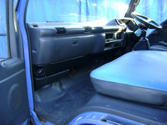 ขายรถ 6 ล้อปี47 รถห้างแท้ กระบะเลส4.30เมตร เครื่องดี พวงมาลัยเพาเวอร์ เครื่อง130แรง เทอร์โบ สภาพพร้อมใช้งาน