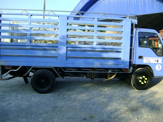 ขายรถ 6 ล้อปี47 รถห้างแท้ กระบะเลส4.30เมตร เครื่องดี พวงมาลัยเพาเวอร์ เครื่อง130แรง เทอร์โบ สภาพพร้อมใช้งาน