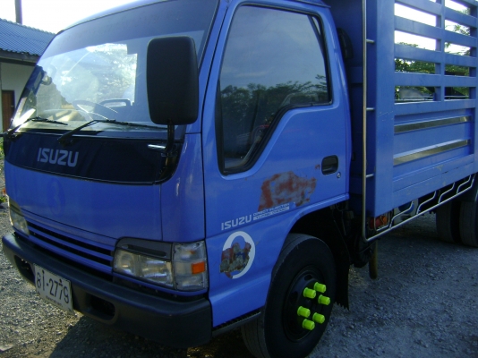 ขายรถ 6 ล้อปี47 รถห้างแท้ กระบะเลส4.30เมตร เครื่องดี พวงมาลัยเพาเวอร์ เครื่อง130แรง เทอร์โบ สภาพพร้อมใช้งาน