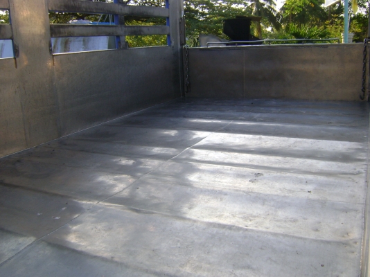 ขายรถ 6 ล้อปี47 รถห้างแท้ กระบะเลส4.30เมตร เครื่องดี พวงมาลัยเพาเวอร์ เครื่อง130แรง เทอร์โบ สภาพพร้อมใช้งาน