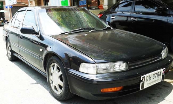 HONDA ACCORD ปี 93 ไฟท้ายสั้น เครื่องหัวฉีด เกียร์ออโต้ LPG ลงเล่มแล้ว เบาะผ้า สะอาด กระจกไฟฟ้า เซ็นทรัลล็อค รีโมทกันขโมย กันสาดตัวนอก กระจังหน้าแต่ง โลโก้ H แดง ท่อแต่ง ราคาเบาๆ HONDA ACCORD ปี 93 ไฟท้ายสั้น เครื่องหัวฉีด เกียร์ออโต้ LPG ลงเล่มแล้ว เบาะผ้า สะอาด กระจกไฟฟ้า เซ็นทรัลล็อค รีโมทกันขโมย กันสาดตัวนอก กระจังหน้าแต่ง โลโก้ H แดง ท่อแต่ง ราคาเบาๆ