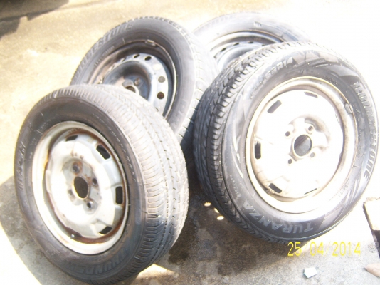 ล้อกะทะขอบ 14 พร้อมยาง 185 65 14  1ชุด