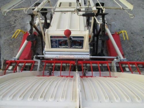 รถปลูกข้าวดำนาแบบเดินตาม!! รหัสสินค้า : 14001615  ยี่ห้อ : YANMAR รุ่น : AP45EX