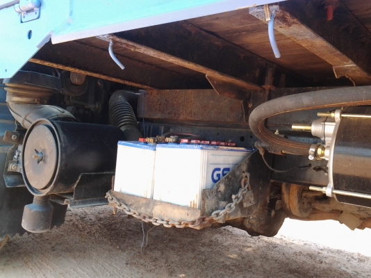 ISUZU NPR70py เครื่อง 4HE1 ห้างแท้ยาว 5 เมตร ทะเบียน ม79 ISUZU NPR70py เครื่อง 4HE1 ห้างแท้ยาว 5 เมตร ทะเบียน ม79