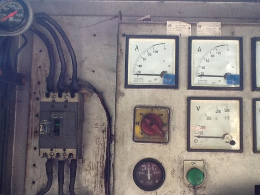 ขายเครื่องปั่นไฟพร้อมใช้เครื่องอีซูซุ.  120. แรง.    40.  KW.   ไฟ3เฟต