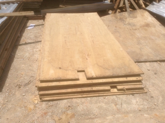 จำหน่ายไม้อัด