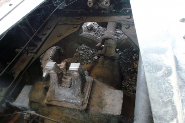 ขายชากรถสิบล้อFM3Mมีครั้ชซีพร้อมช่วงล้างมีเล่มมี2กะบะมี2หัว