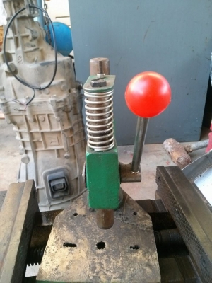 ขายปากกาเครื่องไส+เครื่องปั๊มมือโยก